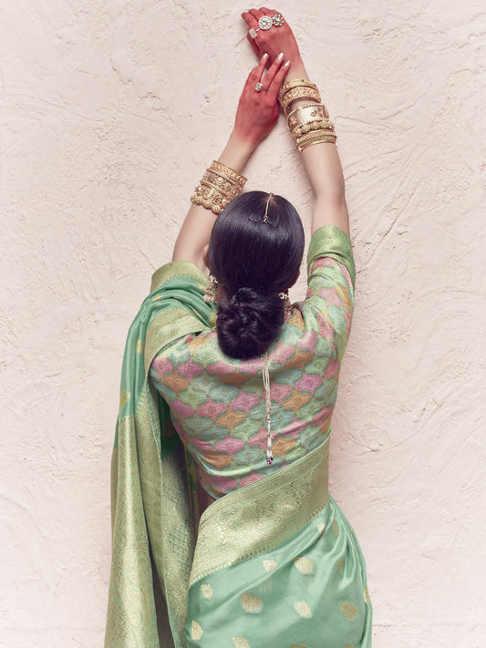 Heavy Viewing Designer Pure Crepe Dola Silk Bridal Traditional Saree In Green-81360