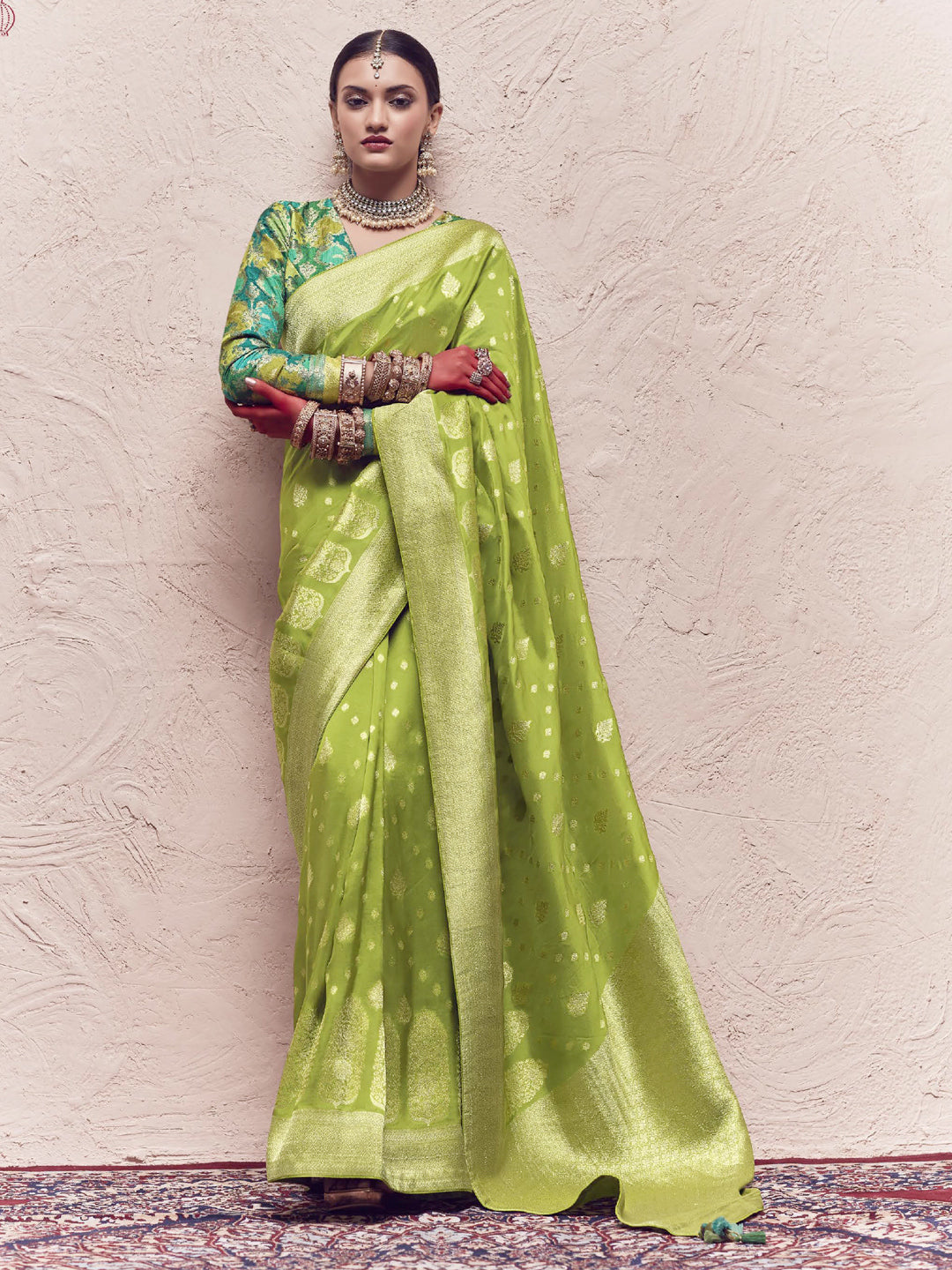 Heavy Viewing Designer Pure Crepe Dola Silk Bridal Traditional Saree In Green-81371