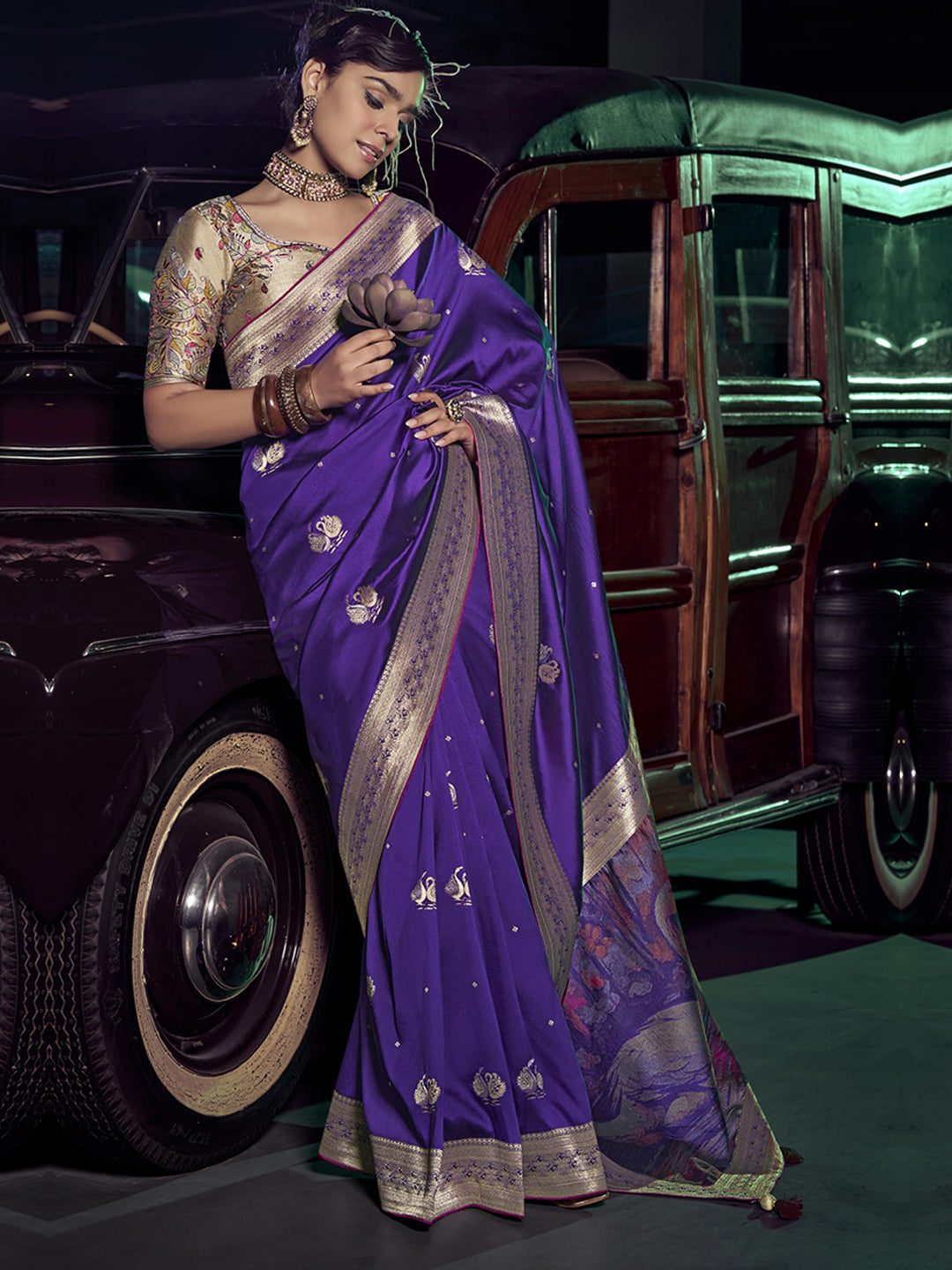 Weaved Border Designer Pure Silk with 3D weaved Pallu Traditional Saree-91252