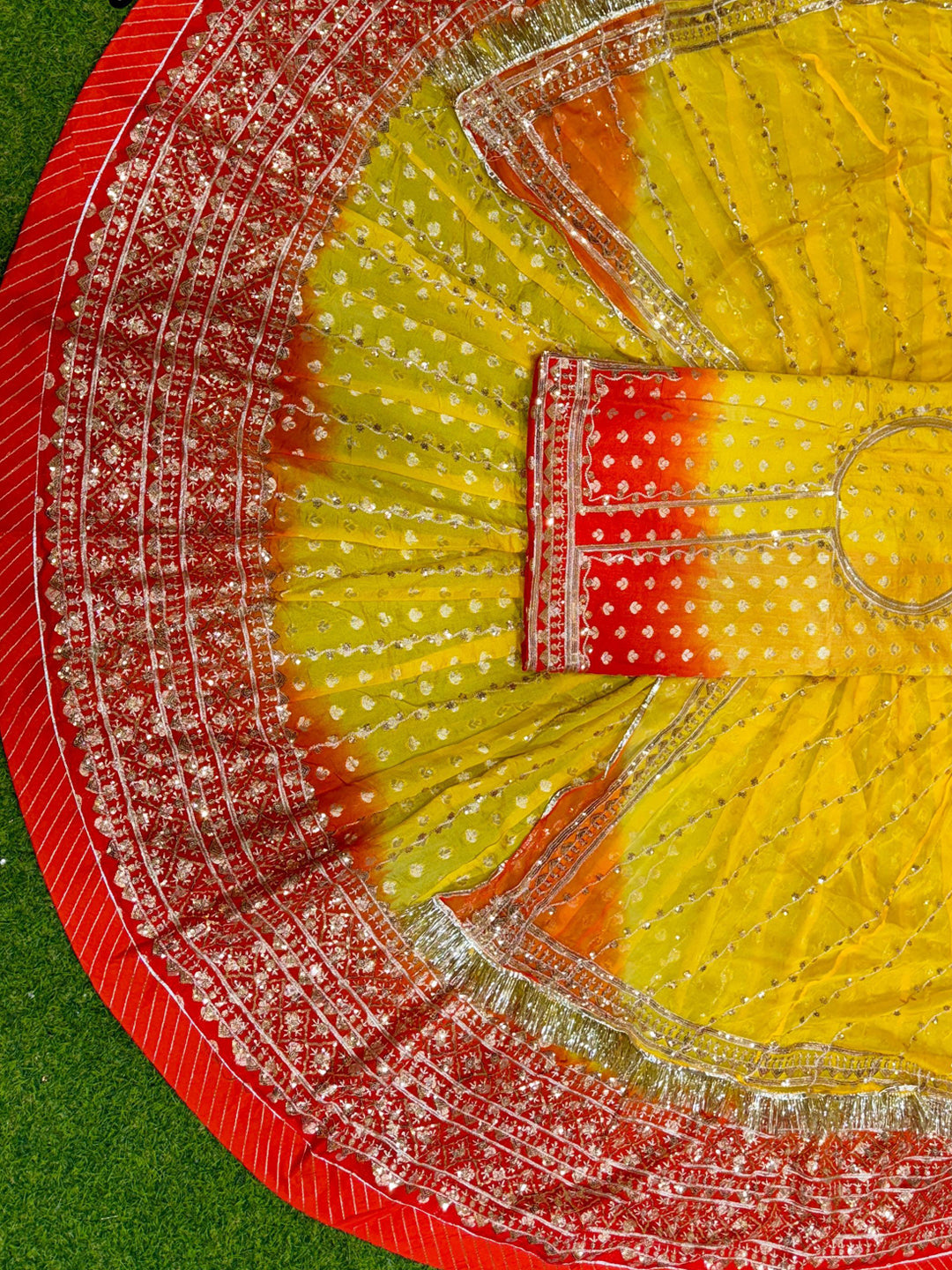 Banarasi 32 Kali full Gher  Wedding Sangeet Premium quality Shaded Rajputi Poshak-60968