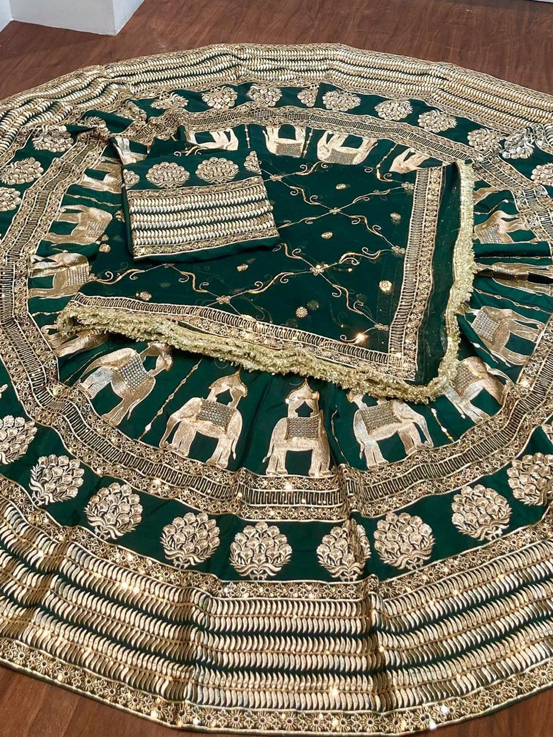 7 Meter flair Fusing Creap Silk Festival Vintage Rajputi Poshak-91712