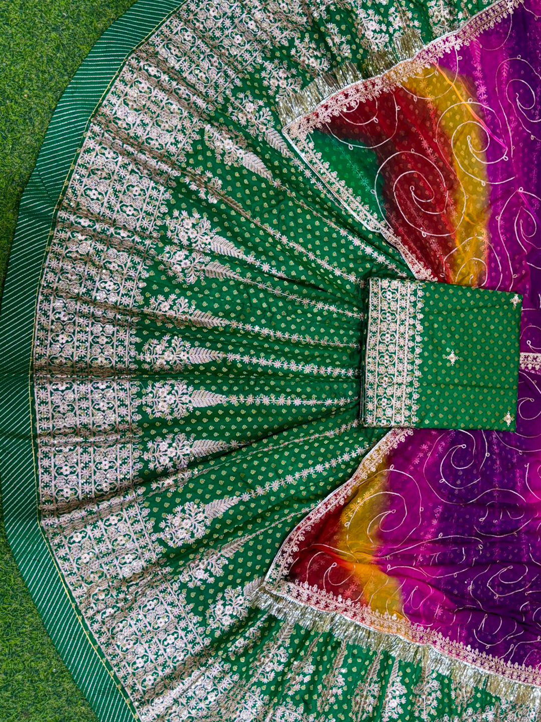 Banarasi 4 Meter flair Mehendi Sangeet Premium quality Rajputi Poshak-91729